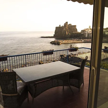 Castello Couette-café *